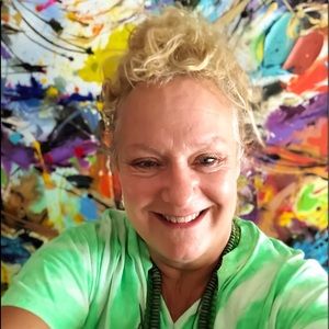 Meet your Posher, Toni